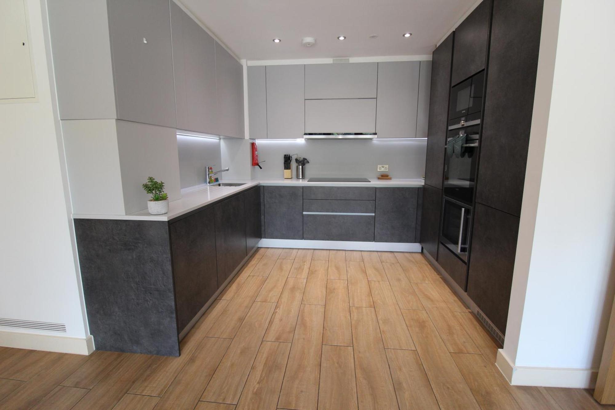 Kew Bridge By Viridian Apartments Exterior photo